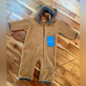 Columbia winter suit (snow bunting) new 3-6 months